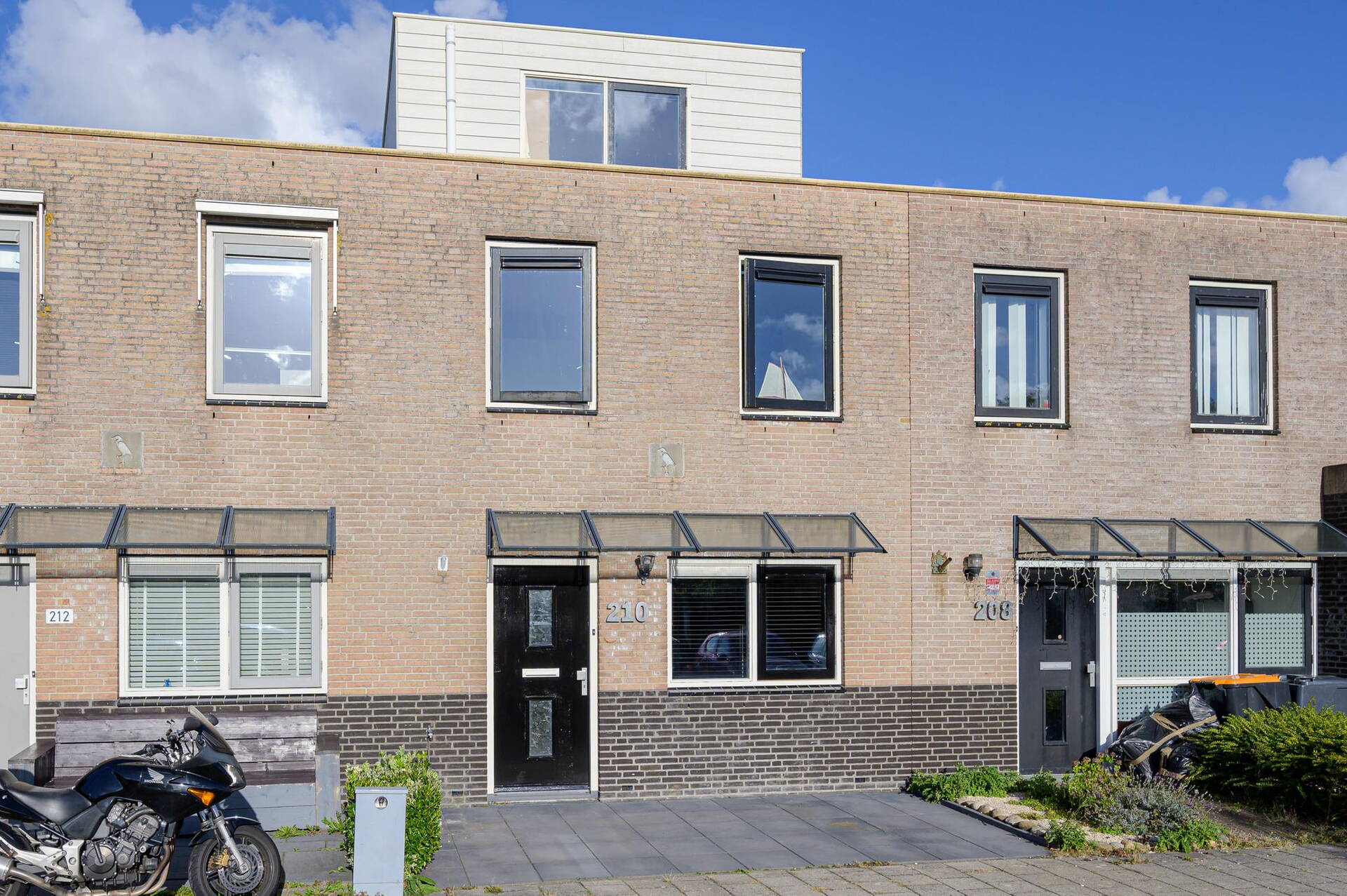 Zuidwijkring 210 HEERHUGOWAARD