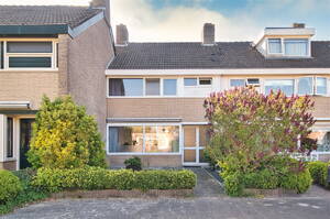 Plutolaan 14, HEERHUGOWAARD