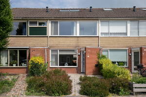 Beukenlaan 45, GROOTEBROEK