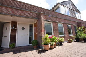 Clarissenplaats 10, ENKHUIZEN