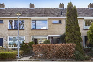 Boerhaavestraat 8, BOVENKARSPEL