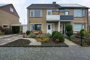 Graaf Willemstraat 88, BOVENKARSPEL