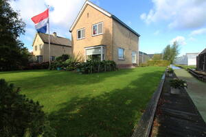 Zwaagdijk 62, ZWAAGDIJK-OOST