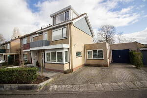 Graaf Willemstraat 22, BOVENKARSPEL